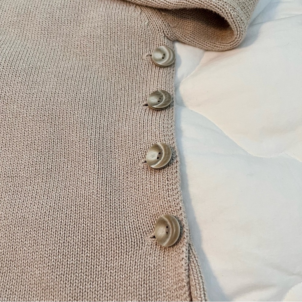 J JILL Sweater Cropped Split Neck Pullover. Long Sleeve. Side Buttons. Medium. - Picture 3 of 6